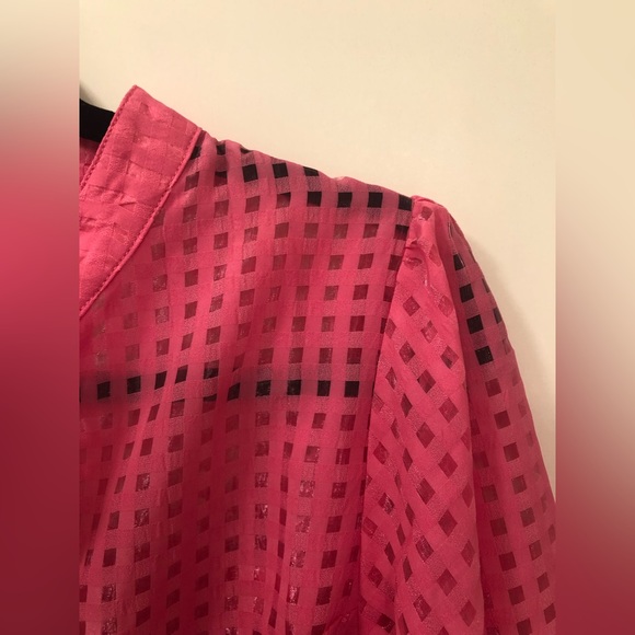 Gingham & Heels Magenta dress - Picture 7 of 10